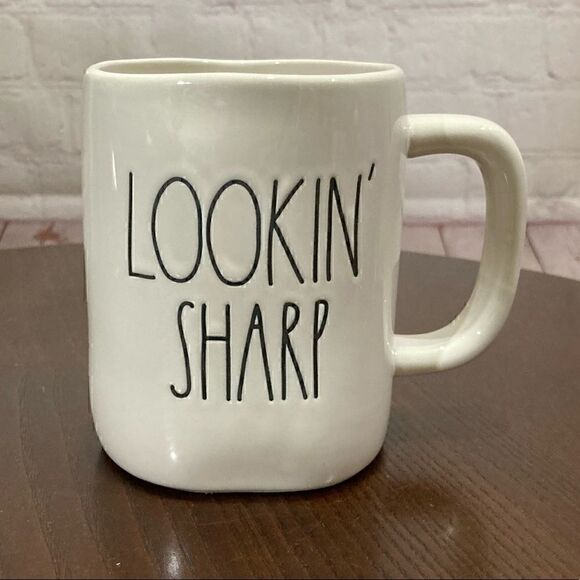 RAE DUNN ARTISAN COLLECTION MUG “lookin sharp” new - Picture 1 of 4